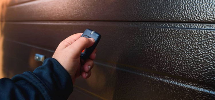 automatic door opener with remote control in Carpinteria